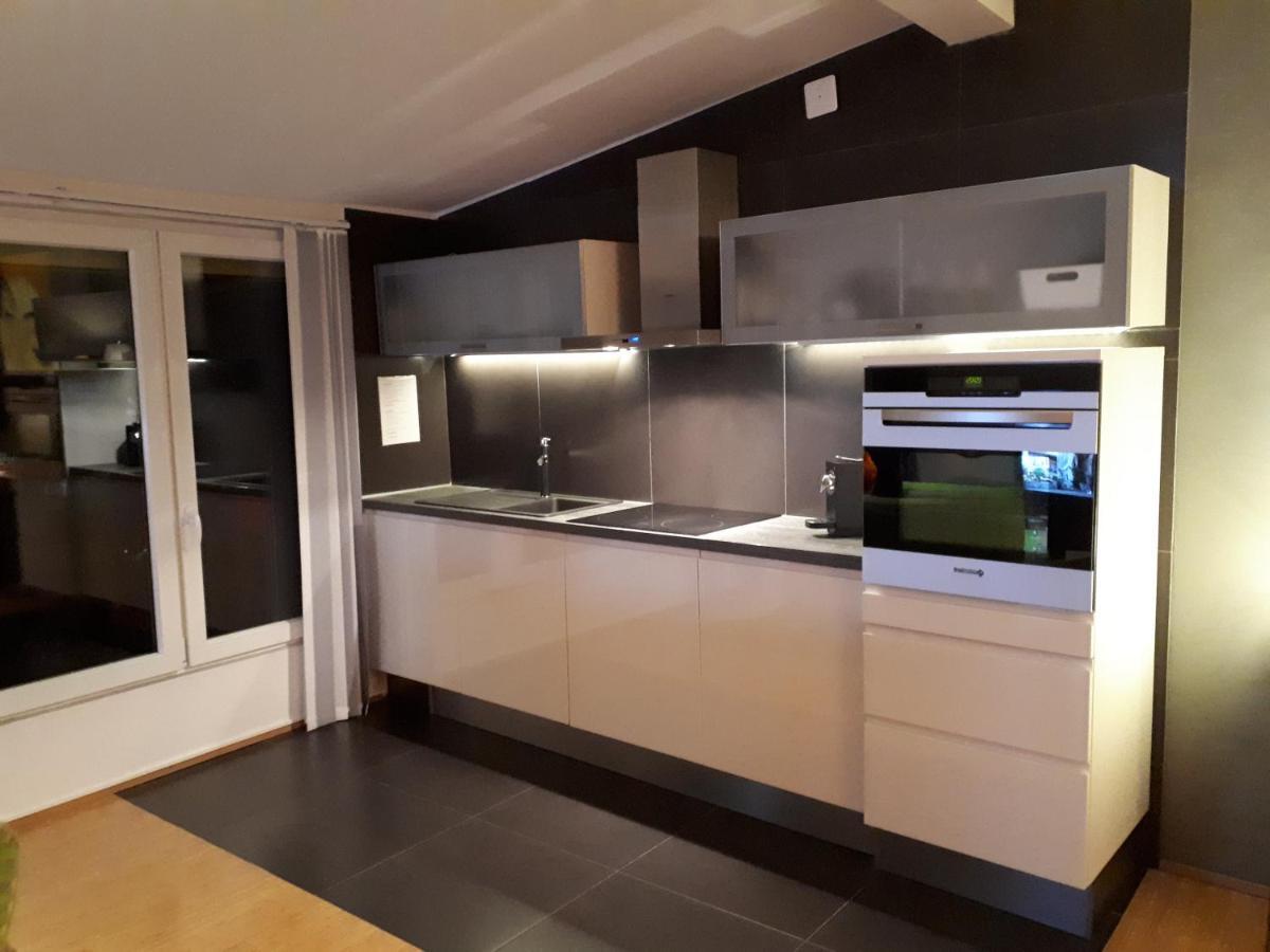Ferienwohnung La Crique De L'Evole Neuenburg Exterior foto